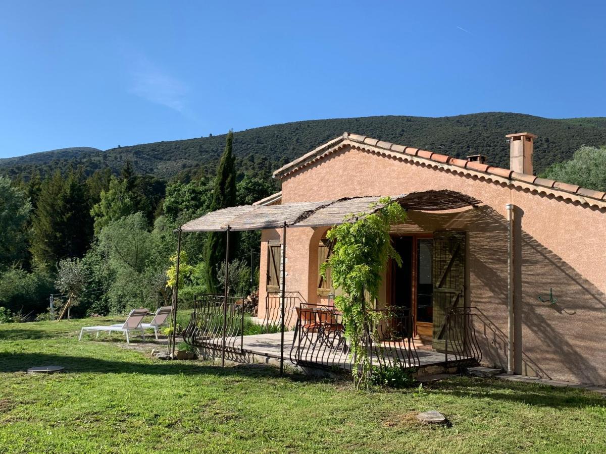 Les Oliviers Villa Vaugines Bagian luar foto